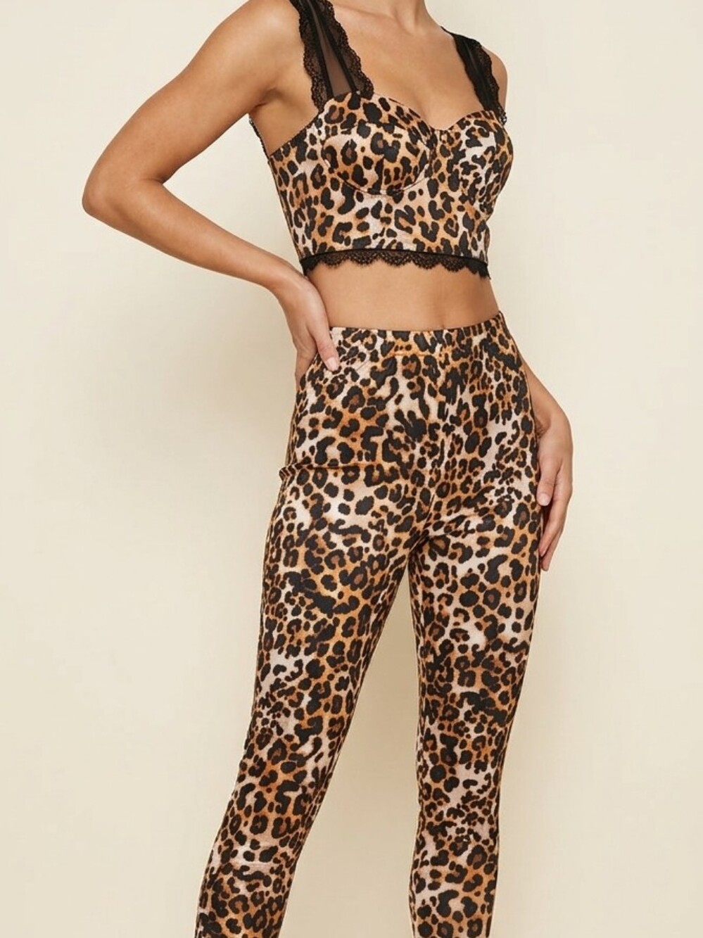 Leopard Lace Trim Bralette with matching pants - Black/Brown.   AW 4